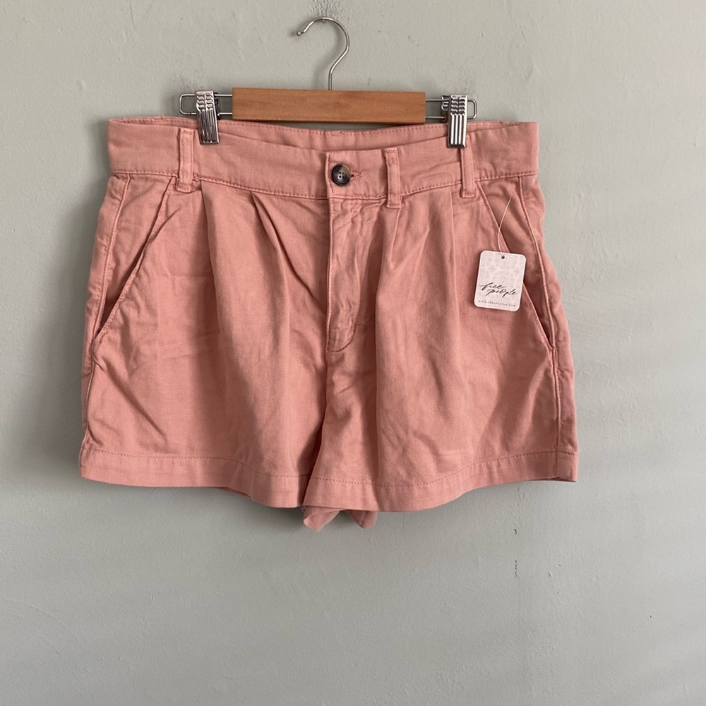 Free People NWT shorts light pink zipper fly size 4